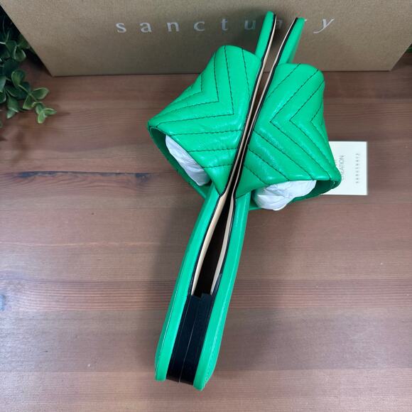 Sanctuary Women's Culture Quilted Slide Sandal In Jelly Bean Size 10 - Picture 6 of 9